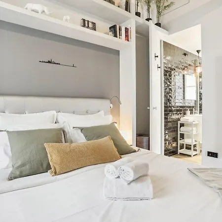 Apartment Eiffel Tower - Cityapartmentstay Paris