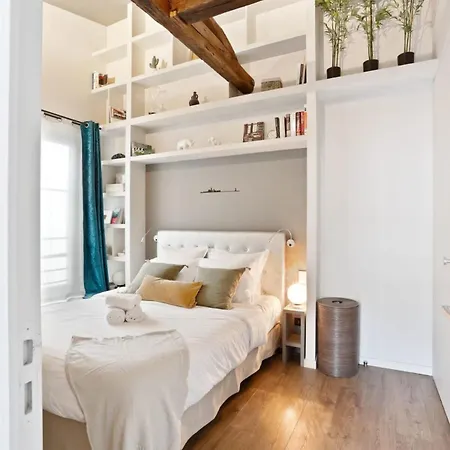 Eiffel Tower - Cityapartmentstay